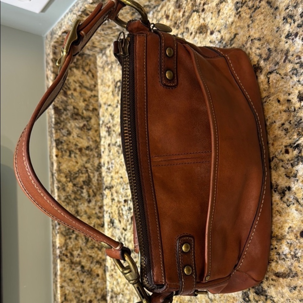 Coach Tan Leather Shoulder Bag with Brass Accents - Picture 3 of 8